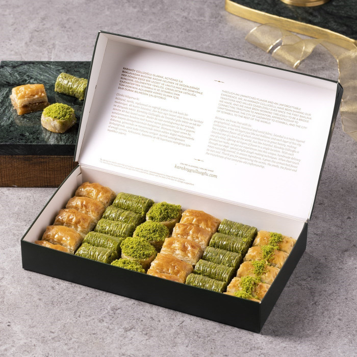 Karaköy Güllüoğlu Karışık Baklava (500 gr)