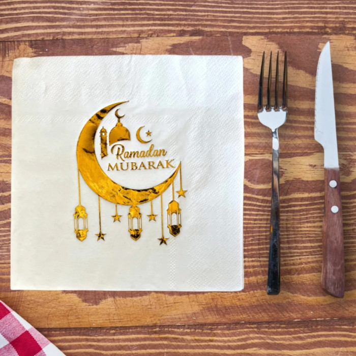 Gold Gilded Ramadan Mubarak Napkins (16 pcs)